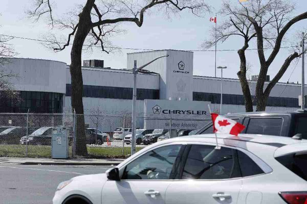 Planta de Stellantis cerrada por la imposición de aranceles de EU a automóviles