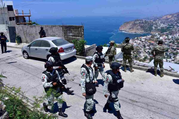 acapulco-semana-santa-turismo-violencia-huracanes