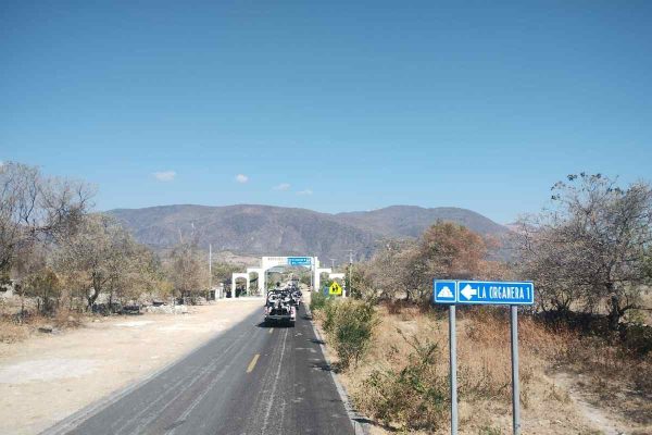 operaciones de seguridad y vigilancia en Yextla e Izotepec