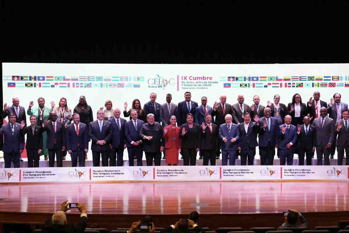 Sheinbaum cumbre celac