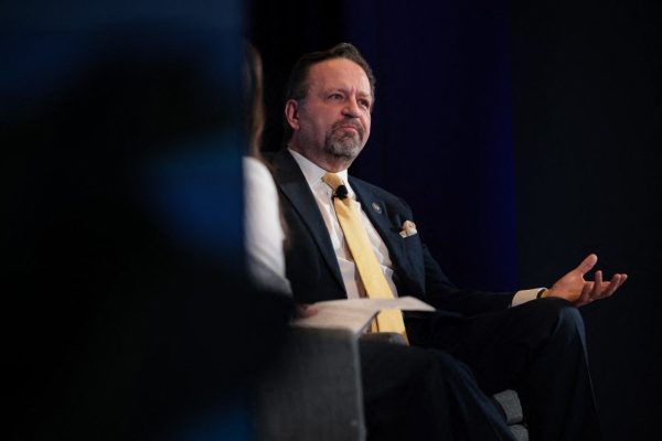 500 mil mexicanos trabajan para cárteles de la droga dice director antiterrorismo de la Casa Blanca