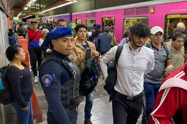 Ante las denuncias de pinchazos en el Metro se reforzará la seguridad en las estaciones