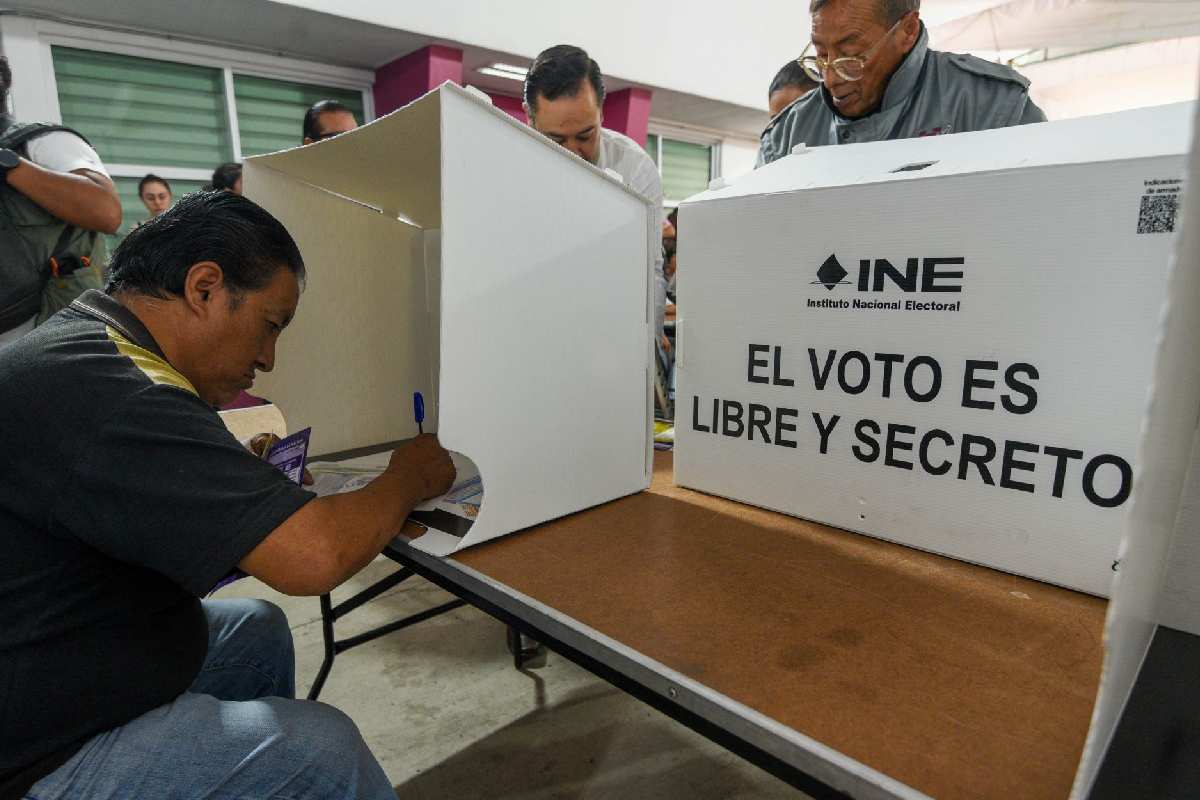 FGR despliega 6 mil 500 funcionarios para vigilar elección judicial y comicios en Durango y Veracruz