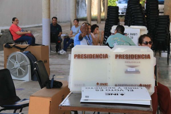 INE entrega a FGR información sobre “acordeones” para favorecer a candidatos en la elección judicial