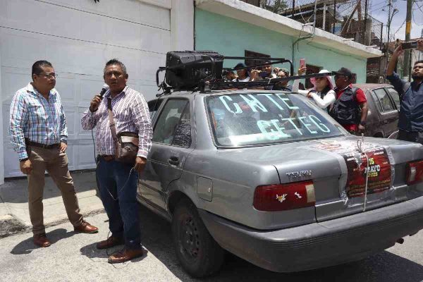 Maestros de la CETEG en Guerrero irrumpen en órganos electorales; advierten boicot de elección judicial