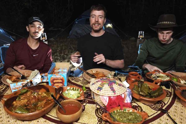 Mr. Beast hizo comerciales durante su tiempo en sitios arqueológicos