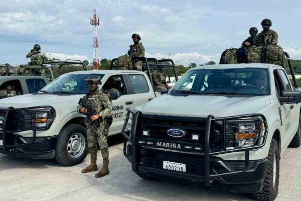 Policía Estatal de Colima se va a paro de labores; exigen aumento salarial e incorporación al IMSS