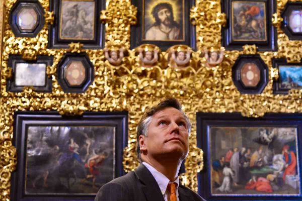 Christopher Landau durante una de sus visitas a México