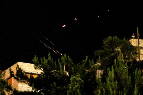 Cielo de Israel durante los bombardeos de Irán