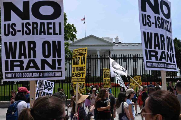 Ciudadanos estadounidense se manifestaron en contra de la guerra de Israel y EU con Irán