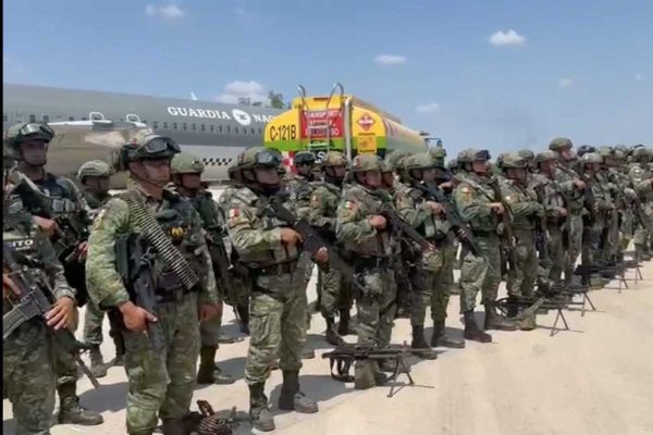 Elementos del ejército llegando a Sinaloa para labores de seguridad