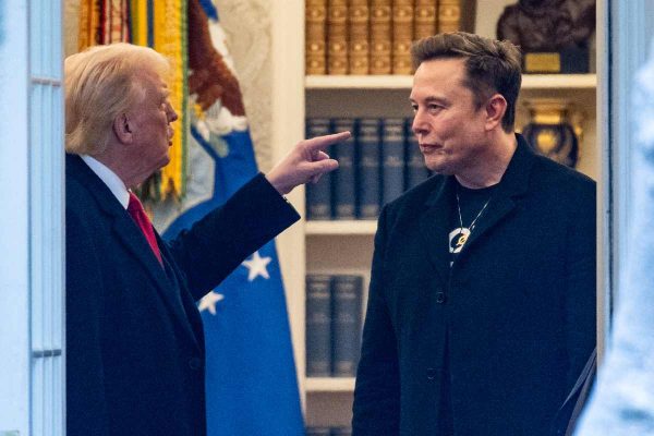 Elon Musk acusó a Donald Trump de estar implicado en el caso de Jeffrey Epstein