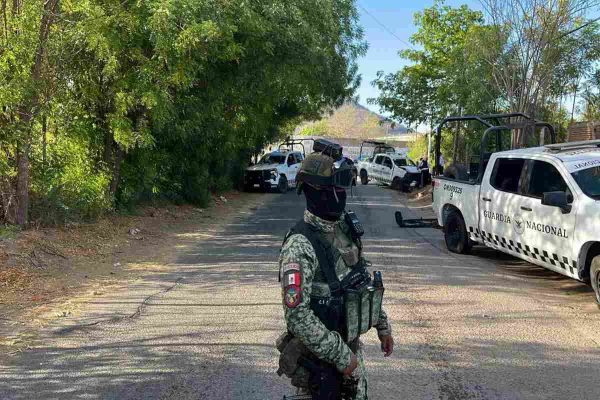 Enfrentamiento entre Ejército y grupo armado deja a dos personas muertas en Culiacán, Sinaloa