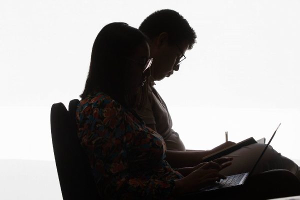 Examen de ingreso al bachillerato UNAM e IPN se hizo virtual y con inteligencia artificial