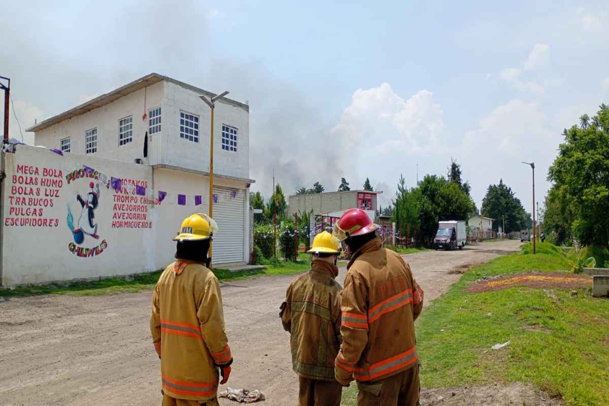Explosión en polvorín deja un muerto y nueve lesionados en Tultepec, Estado de México