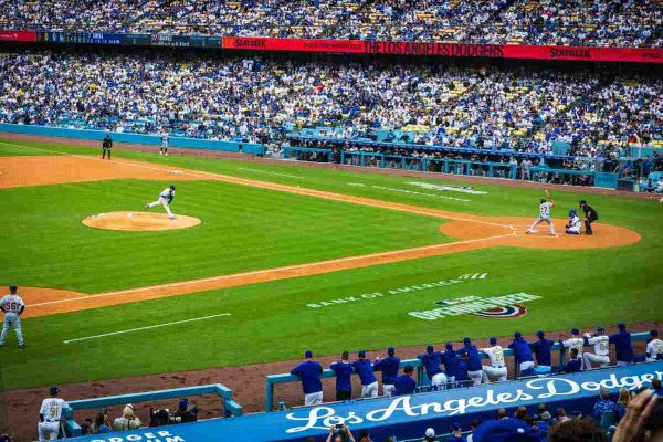 Los Dodgers de Los Ángeles niegan la entrada a su estadio a agentes migratorios del ICE