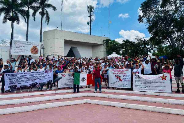 Maestros de la CNTE en Yucatán toman Chichén Itzá y otros sitios arqueológicos; permiten entrada sin pagar