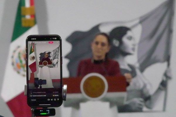 Puebla: gobernador acepta que se debe modificar delito de ciberasedio para que funcionarios públicos no censuren