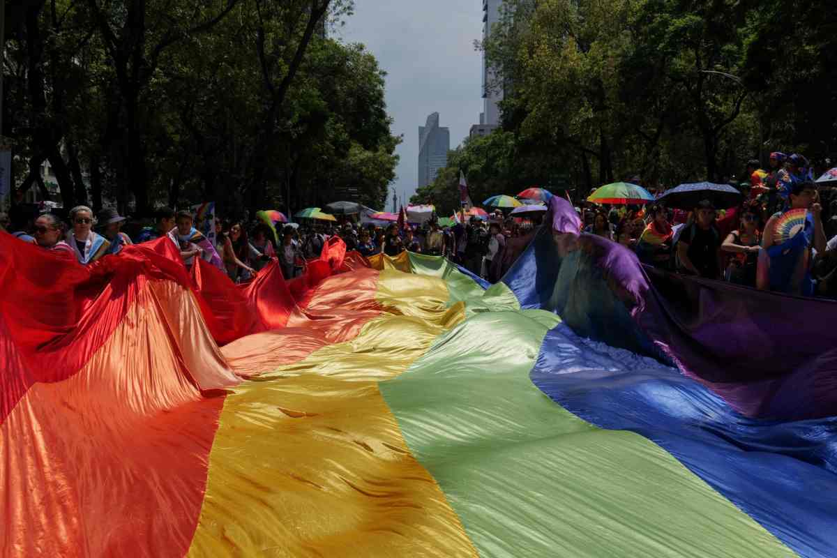 bandera LGBT Zócalo