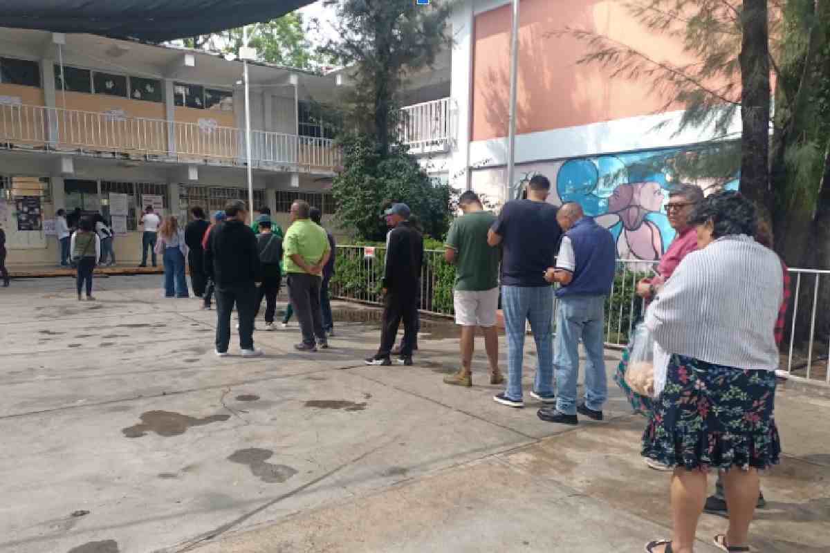 “Está un poco complicado votar”, dice Delfina Gómez, gobernadora del Edomex; descarta incidentes