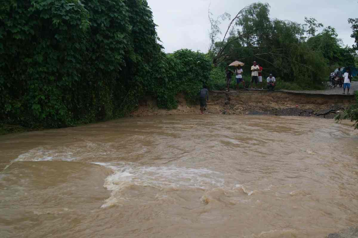 Barbara se convierte en huracán categoría 1