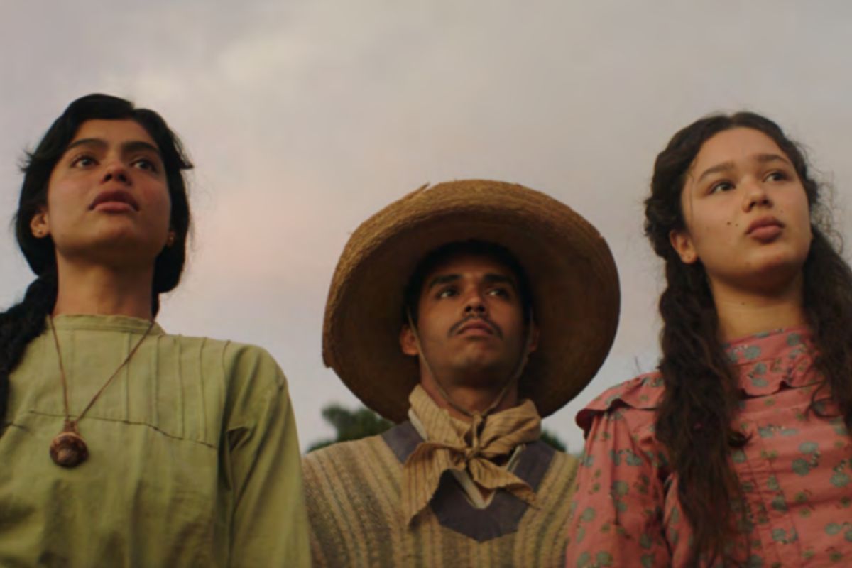 Andrea Aldana, Luis Vega y Ale Cosío en 'La Arriera'.