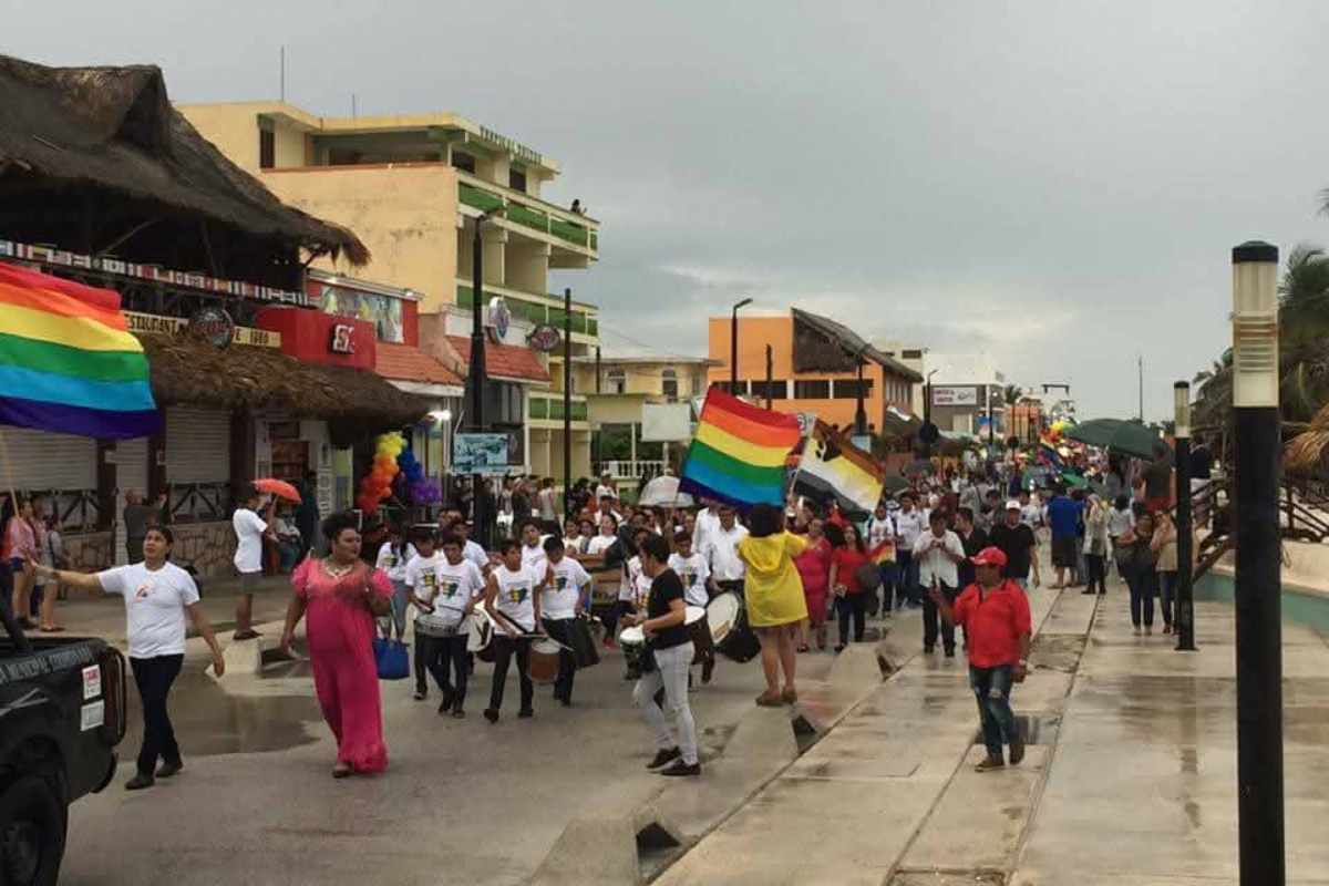 El mar no distingue géneros, llaman a reconocer a las personas LGBTQI