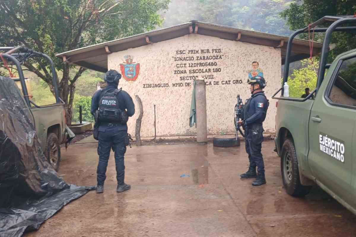 militares seguridad Zihuaquio Guerrero