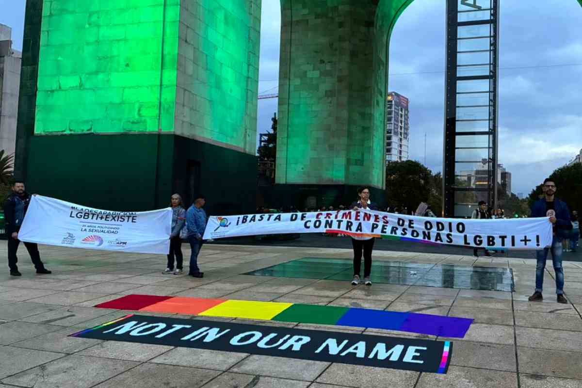 protesta crímenes de odio LGBT