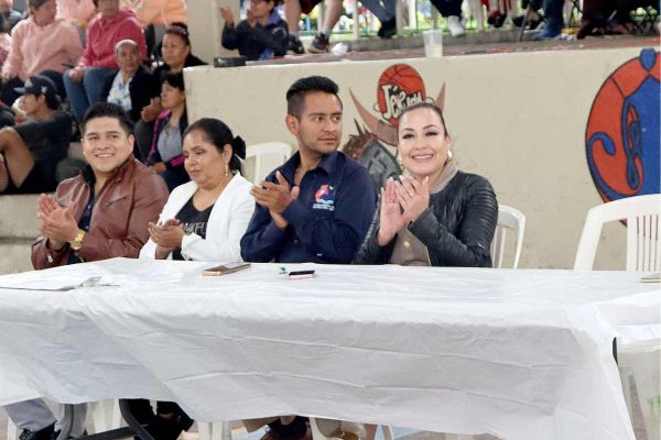 Alcaldesa de Cuitzeo, Michoacán, sufre atentado a tiros; uno de sus escoltas se encuentra grave