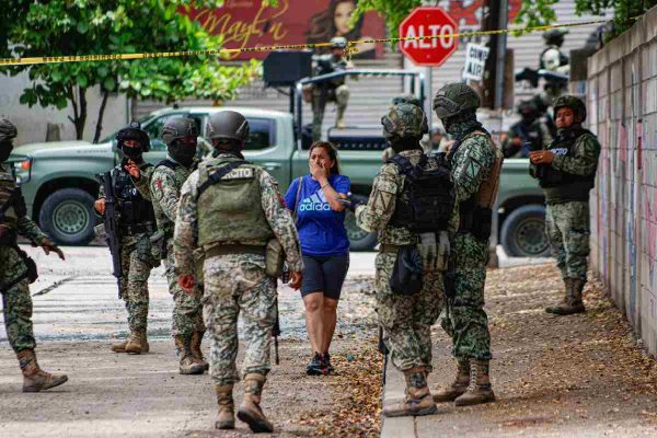 Crisis de violencia en Sinaloa provoca el desplazamiento forzado de más de mil 250 familias