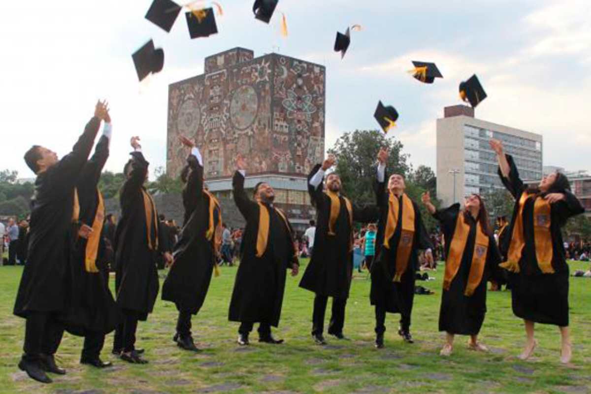 Graduación UNAM titulación