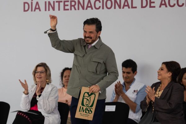 IMSS tiene suficiencia financiera al 2037, dice Zoé Robledo pese a falta de insumos y medicamentos