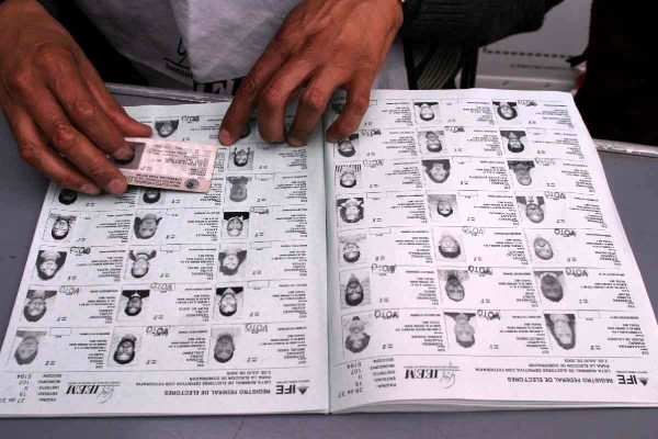 La Lista Nominal del INE contiene información privada y datos biométricos de los ciudadanos