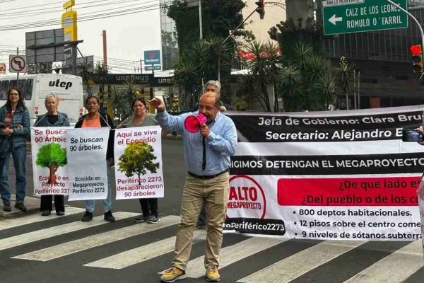 Manifestación de vecinos por el proyecto de periférico en CDMX