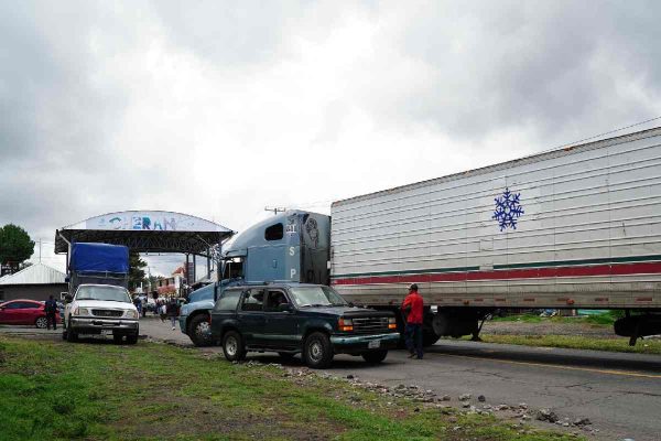 Michoacán: Cherán continúa en alerta tras ataque armado; más de 2 mil activistas exigen justicia