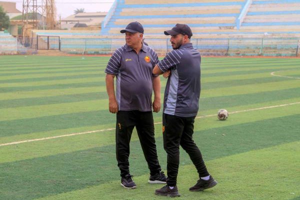 Pese a la guerra, el fútbol vuelve a algunos estadios en Sudán