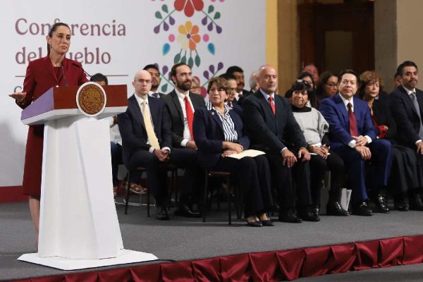 Presidenta Claudia Sheinbaum durante la presentación del Plan Integral de la Zona Oriente del Estado de México