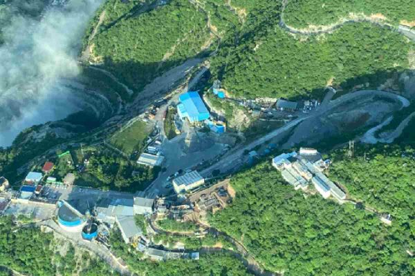 Roban camión con 33 toneladas de oro y plata en Jalisco; localizan vehículo sin la carga