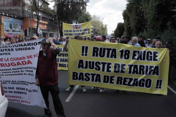 “Tarifa de CDMX es la más baja del continente”: marchan transportistas para exigir aumento a pasaje