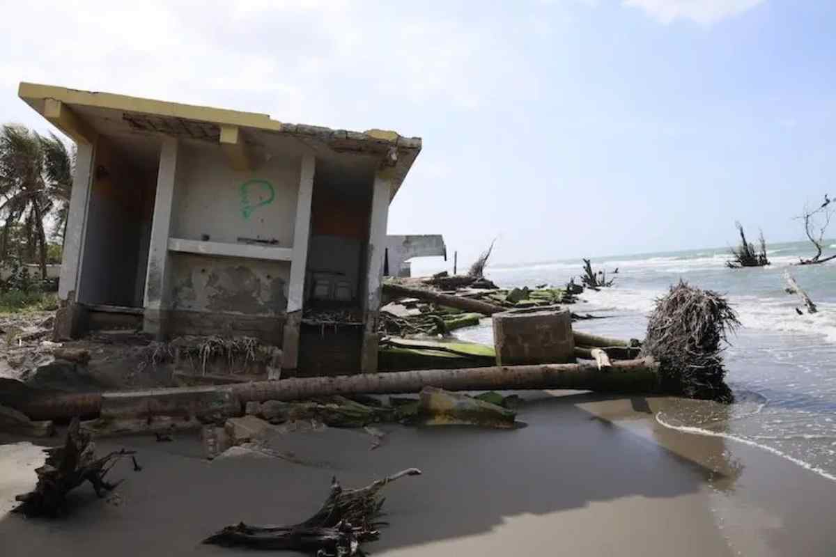 Reubicados por el cambio climático: El Bosque, Tabasco, anhela mejores condiciones de pesca