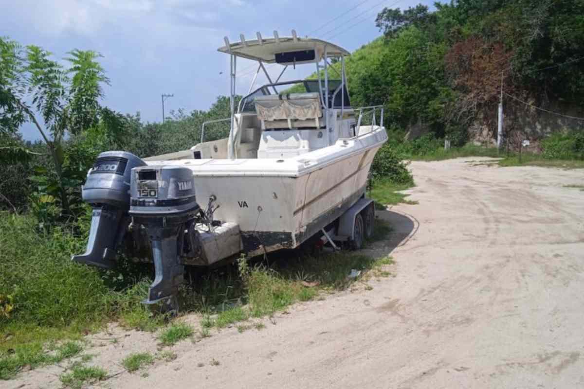 Las lanchas las disfrazan aparentemente porque las usan para la pesca deportiva o el turismo. Foto: Marisol Hernández RamírezLee más | Cambio rad