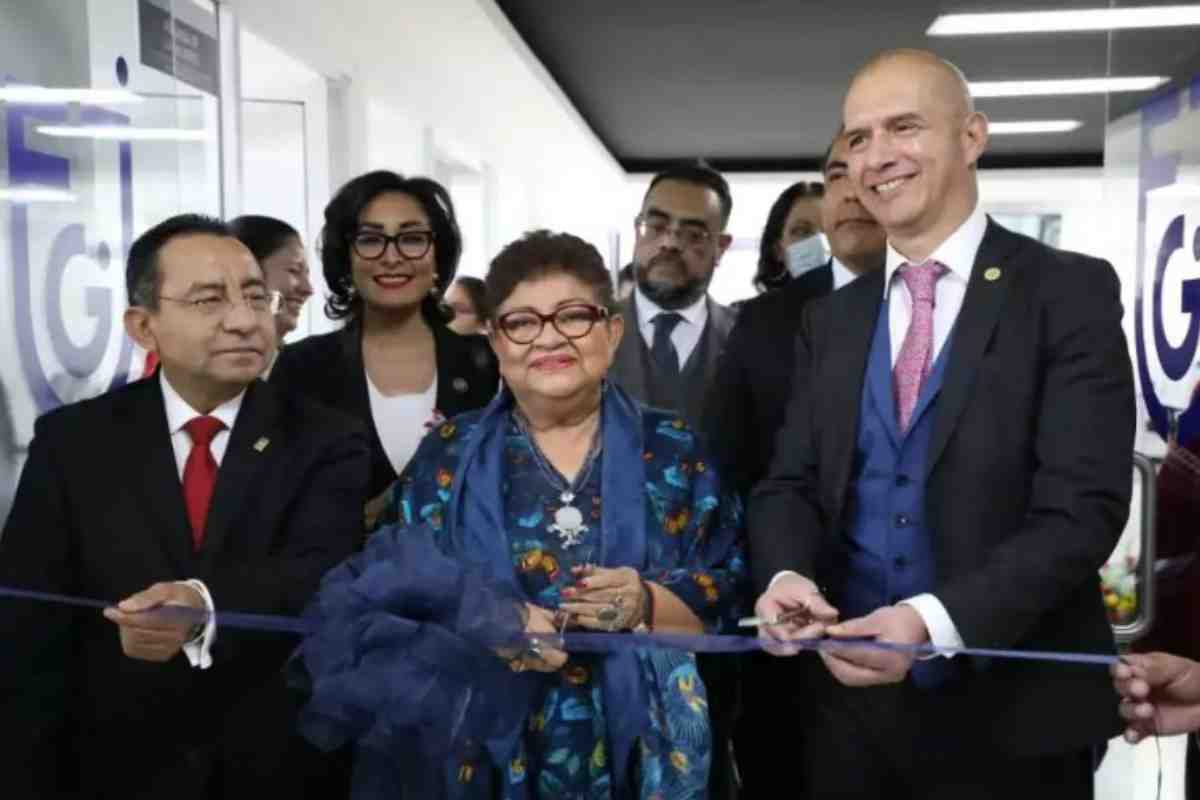 mauricio pazaran ernestina godoydestituyen fiscal ayotzinapa rosendo gomez denuncias