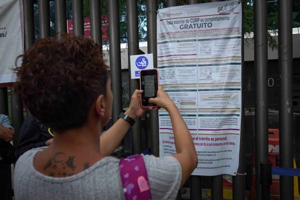 27 millones de personas realizaron trámite para obtener su CURP biométrica, dice Renapo