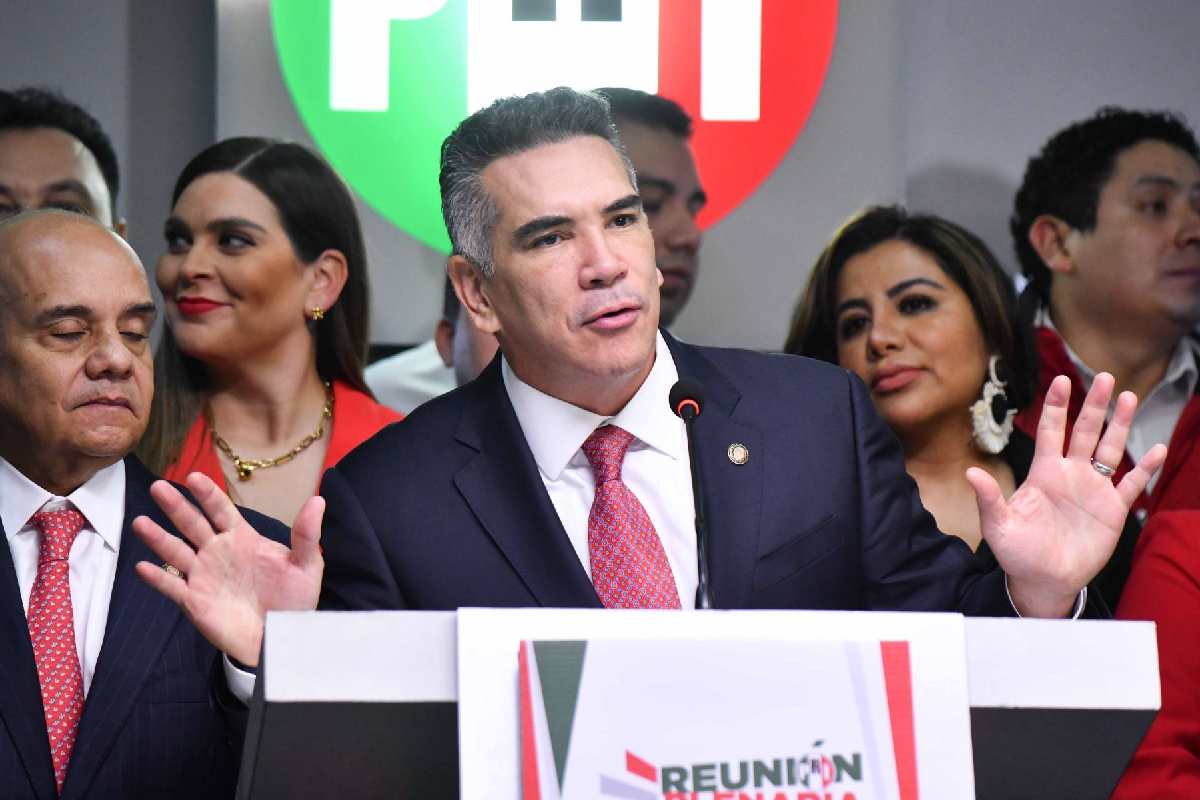 Alejandro Moreno, dirigente del PRI