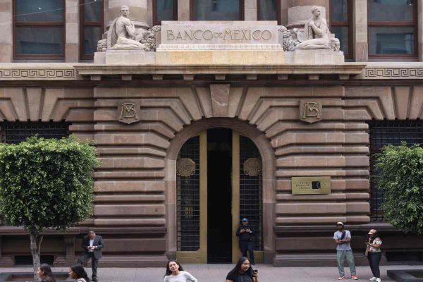 Banco de México retrasa Informe Trimestral de la Inflación