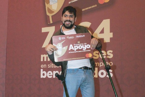 Beneficiario de programa de apoyo al desempleo para el bienestar en Edomex