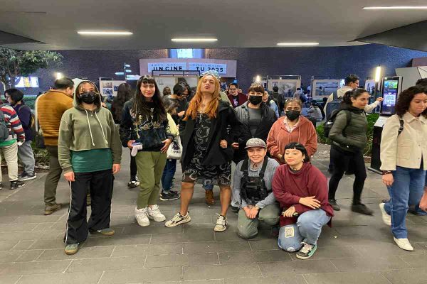 Cineteca Nacional criminaliza a activista trans; exige 200 mil pesos por daños causados en protesta