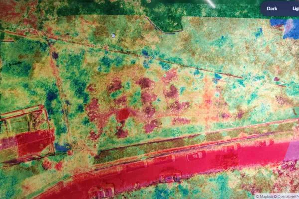 Con tecnología y drones, familias de desaparecidos encuentran fosas clandestinas en Jalisco