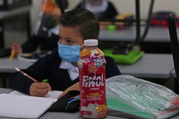 Cuotas en especie en las escuelas no pueden ser obligatorias